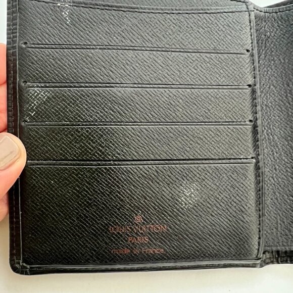 Louis Vuitton black Epi wallet - Picture 4 of 8